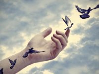 DESPRENDETE DE LO QUE NO QUIERES